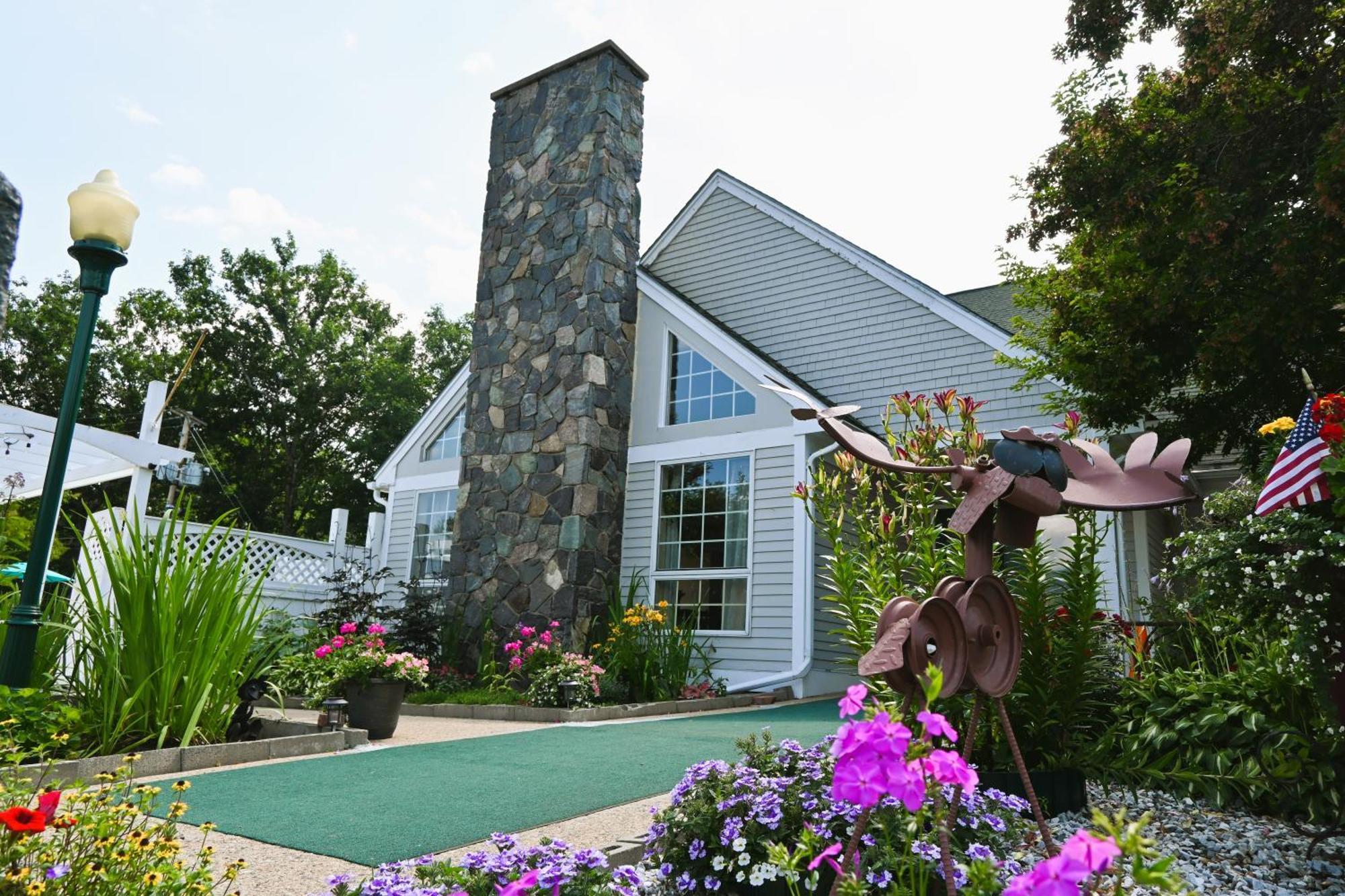 The Lodge At Jackson Village Exterior photo